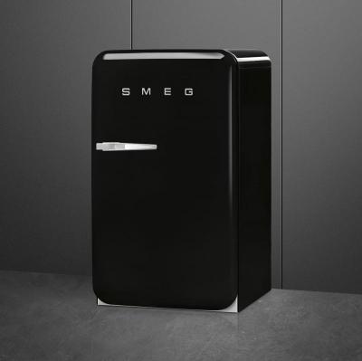 22" SMEG 50's Retro-style Freestanding Compact Refrigerator - FAB10URBL3