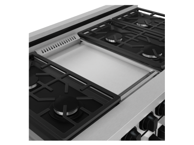 Thorkitchen Gordon Ramsay Series Professional Gas Range with Pro-Style Knobs in Stainless Steel/Black - RSG48E-BLK